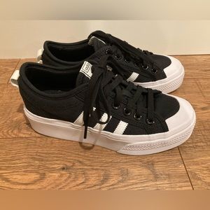 Adidas Nizza platform size 7